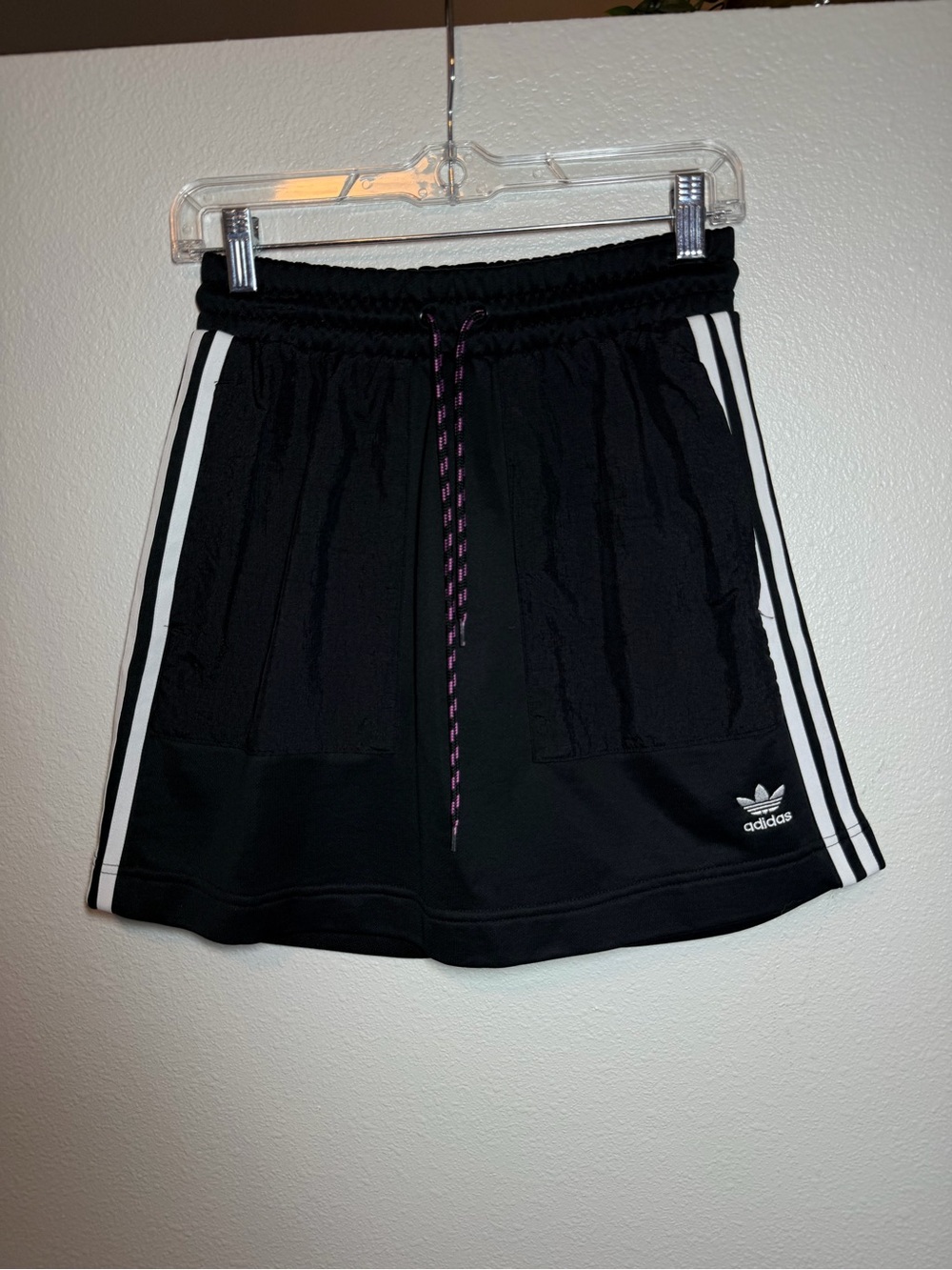 Adidas Originals Black 3-Stripe Utility Skirt  Mini short size small women’s